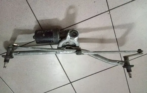 BMW 3 E46 Front wiper linkage and motor 6914577