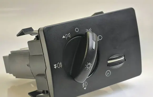 Light switch