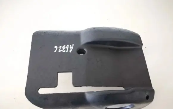 Skoda Octavia Mk1 (1U) Steering wheel column trim 8l1953516