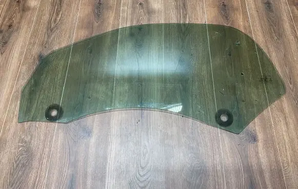 Jaguar F-Type Front door window/glass (coupe) T2R7477 EX5321411BA
