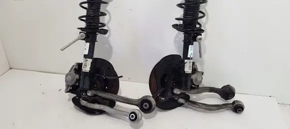 Mercedes-Benz C W204 Front wheel hub spindle knuckle