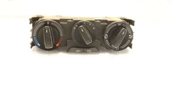 Skoda Fabia Mk3 (NJ) Interior fan control switch 