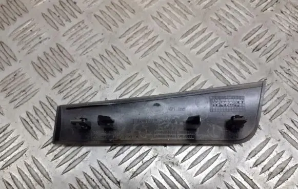 Renault Thalia II Other dashboard part 8200697735