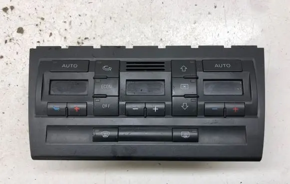 Audi A4 S4 B7 8E 8H Climate control unit 8E0820043AL