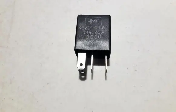 Hyundai Elantra Other relay 9522429050 VKY2