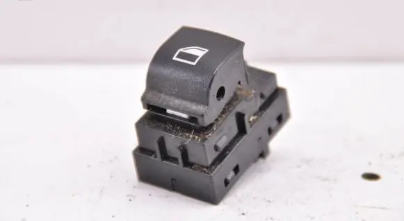 BMW 1 F20 F21 Electric window control switch 9208107