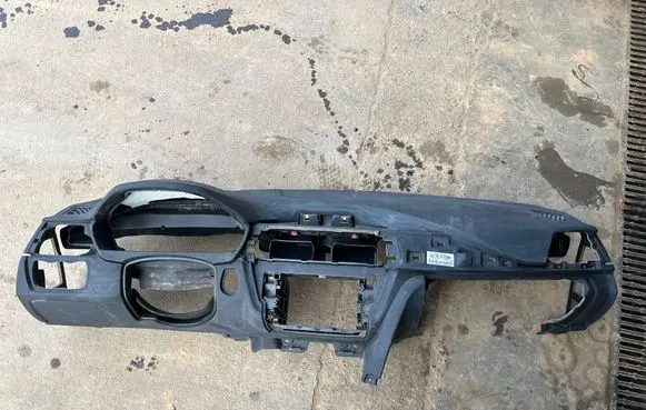 BMW 4 F32 F33 Dashboard 9101301 9239382140 14B0650102336