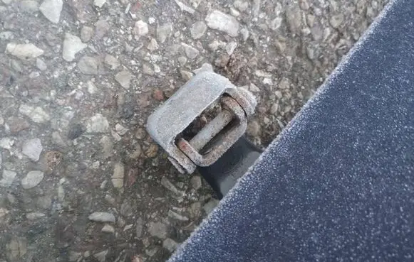 Ford Focus C-MAX Tailgate/trunk/boot hinge