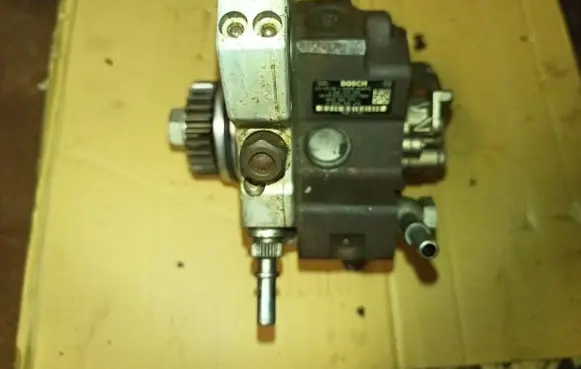 Renault Scenic II - Grand scenic II Fuel injection high pressure pump 0445010099