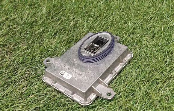 Headlight ballast module Xenon