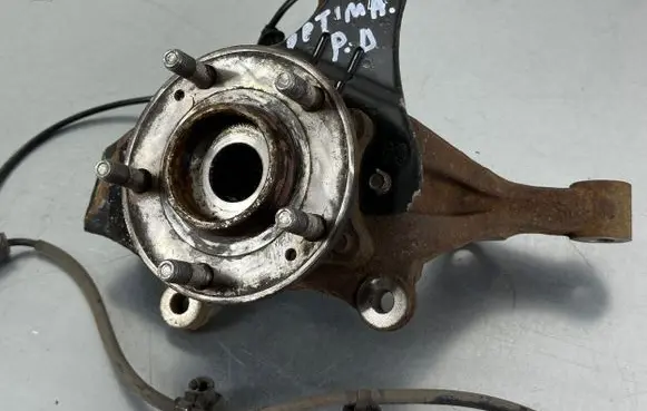 KIA Optima Front wheel hub 51716C1000