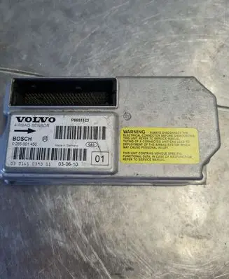 Volvo V70 Airbag control unit/module P8651523 0285001456
