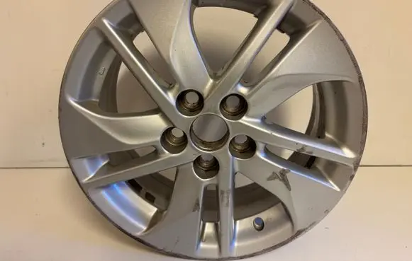 Toyota Yaris XP210 R15 alloy rim 42611K0030