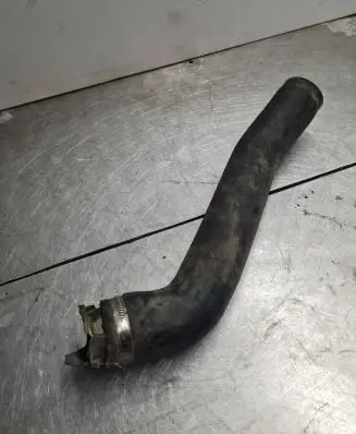 Mercedes-Benz Sprinter W901 W902 W903 W904 Engine coolant pipe/hose 9015011182