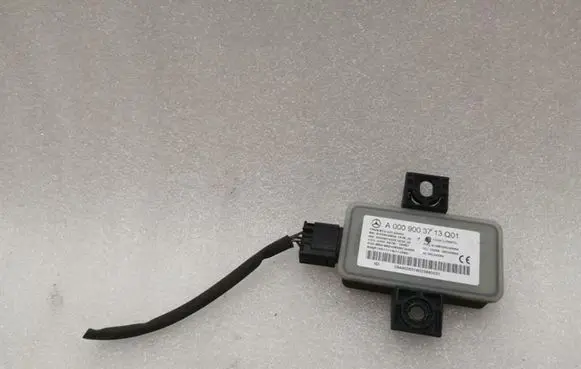 Mercedes-Benz S W222 Tire pressure control unit A0009003713