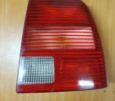 Volkswagen PASSAT B5 Rear/tail lights 290602