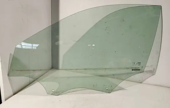 Volvo XC40 Front door window glass four-door 32368778 43R00049 E000292