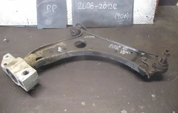 Volkswagen Golf VI Front control arm
