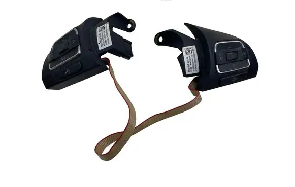 Volkswagen Golf VI Steering wheel buttons/switches 3C8959537D