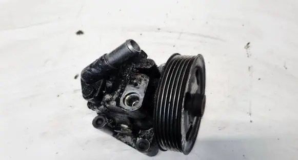 Ford S-MAX Power steering pump 