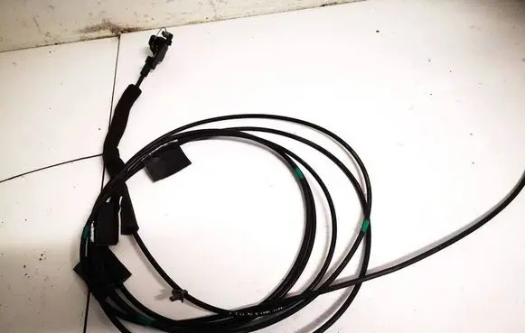 Handbrake/parking brake wiring cable