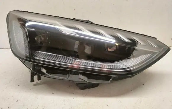 Audi RS4 Headlight/headlamp