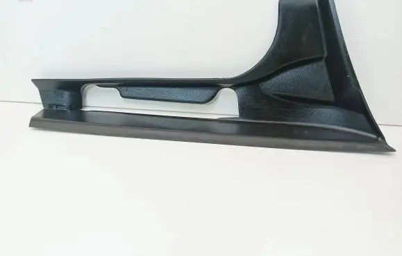 Lexus LS 430 Tailgate trim 6457150020