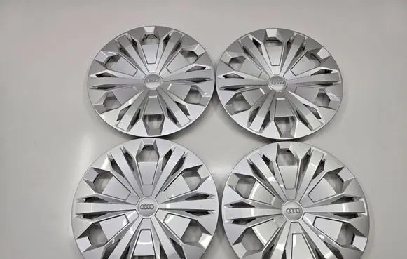 Audi Q3 F3 R17 wheel hub/cap/trim 83A601147