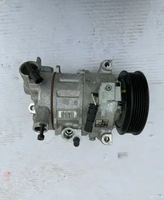 Alfa Romeo Giulia Air conditioning (A/C) compressor (pump)