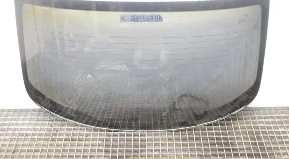 Maserati Ghibli Rear windscreen/windshield window 