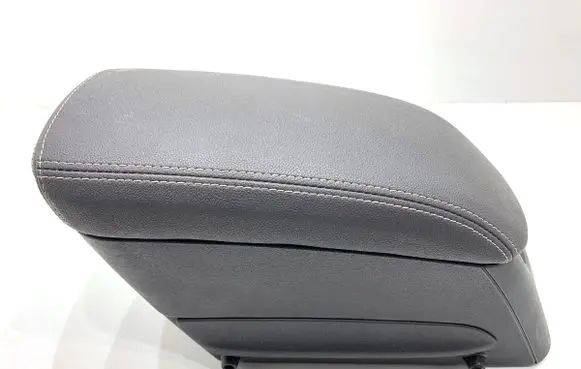 Opel Meriva B Armrest 