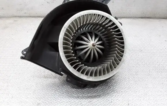 Seat Ibiza III (6L) Heater fan/blower 6Q1820015G
