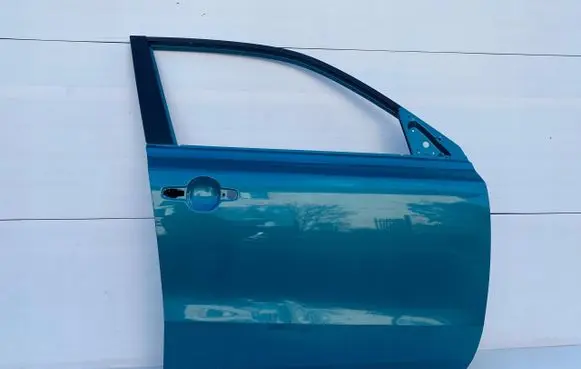 Suzuki Vitara (LY) Front door 65487-84513