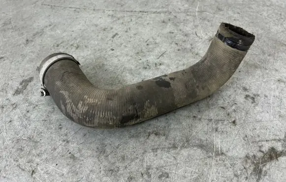 Volvo V50 Intercooler hose/pipe