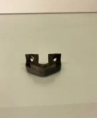 BMW X5 E70 Fuel Injector clamp holder