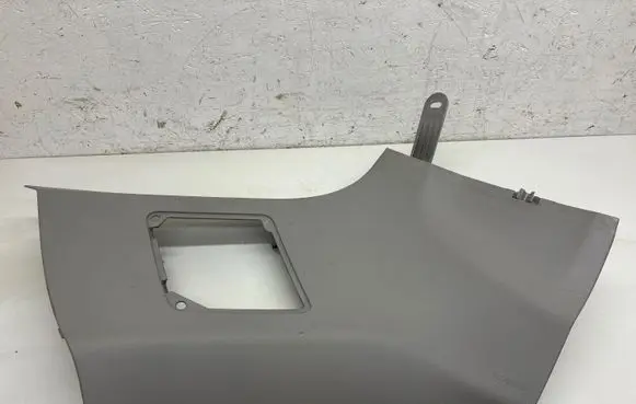 Volvo XC90 (D)pillar trim (top) 10158