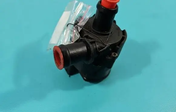 Skoda Octavia Mk3 (5E) Electric auxiliary coolant/water pump 0392023209 IMPRK1527799