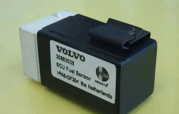 Volvo S40, V40 Other relay 30883035