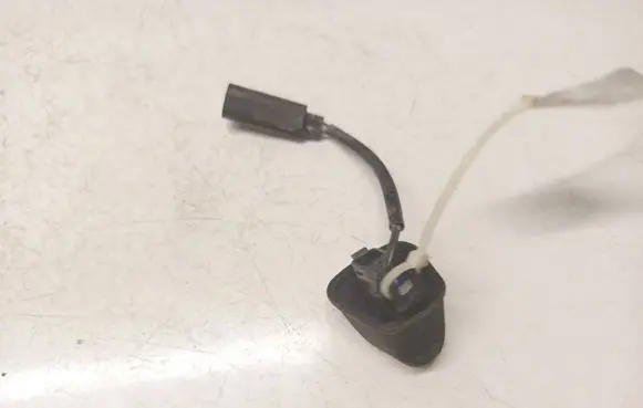 BMW 3 E90 E91 Aerial GPS antenna 