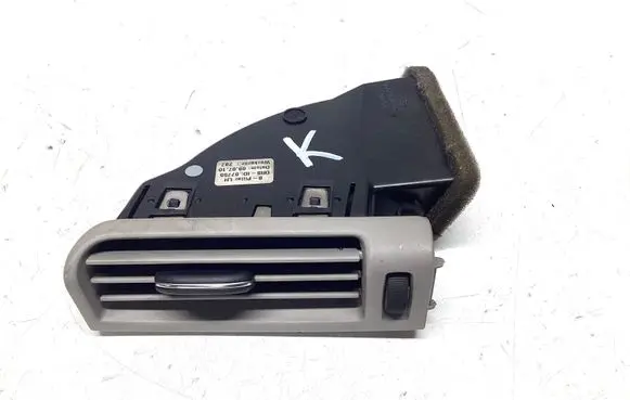 Volvo S60 Rear air vent grill 07755000