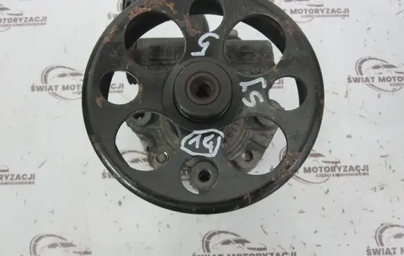 Opel Antara Power steering pump 95476164