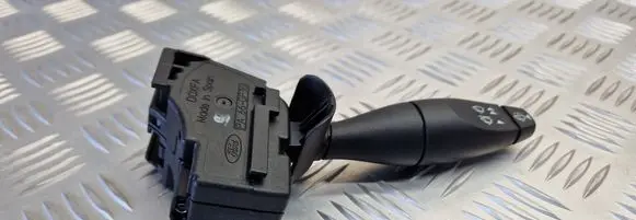 Ford Focus Wiper control stalk 98AG17A553CB
