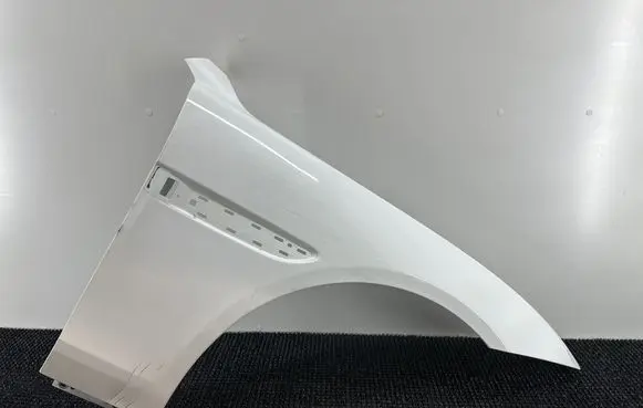 Jaguar XE Fender GX7316015AD