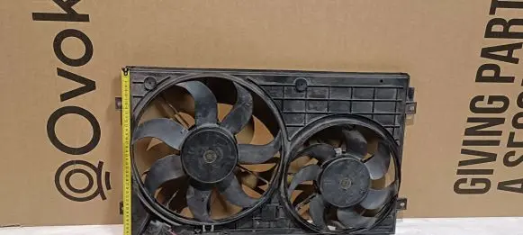 Skoda Octavia Mk2 (1Z) Fan set 1K0121207BB 135D300195