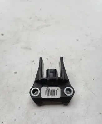 Toyota Yaris Airbag deployment crash/impact sensor 891730D020 0087447773