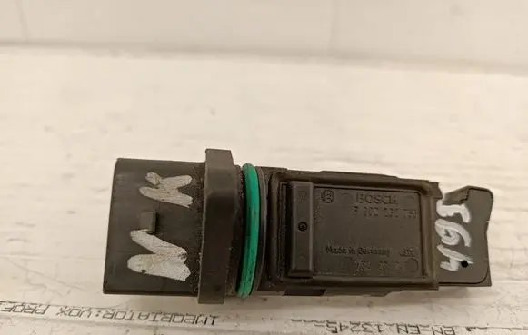 Mercedes-Benz E W212 Mass air flow meter F00C2G2053