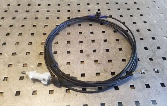 Toyota RAV 4 (XA20) Fuel cap flap release cable 