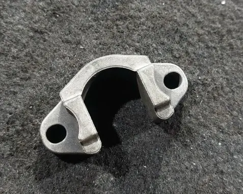 BMW 5 E60 E61 Fuel Injector clamp holder