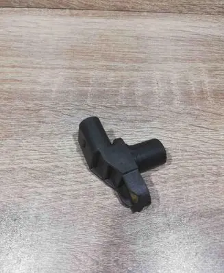 BMW 5 E60 E61 Camshaft position sensor 779225605