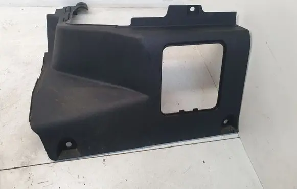 Toyota Auris E180 Seat trim 7697302010